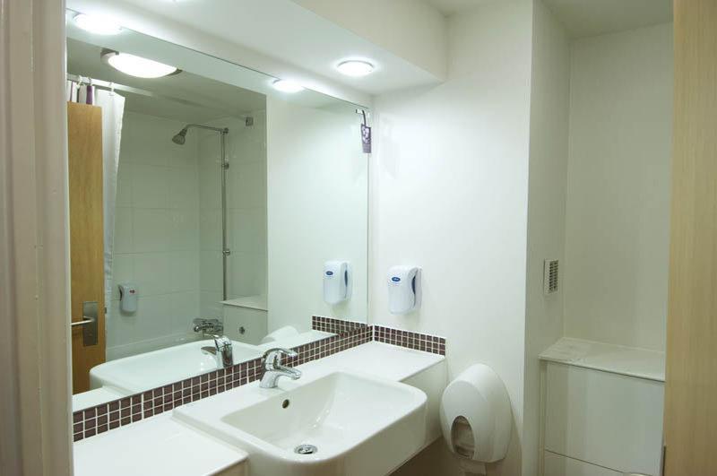 Premier Inn Stroud Stroud  Kültér fotó