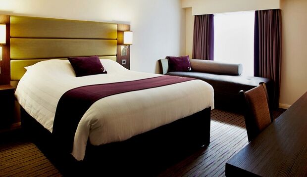 Premier Inn Stroud Stroud  Kültér fotó